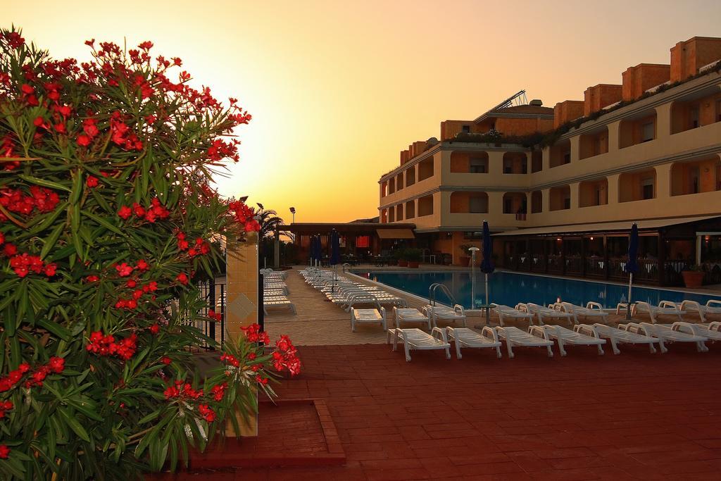 Borgo Saraceno Hotel-Residence Santa Teresa Gallura Dış mekan fotoğraf